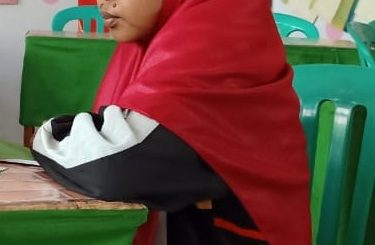 Lenny Guslinda,lenny,guru,guru sd,sd,guru kelas iii,profil,sdm berok,sd muhammadiyah berok,