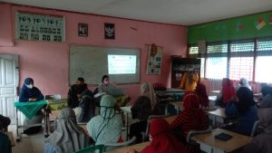 vaksin,siswa sd,sd,sdm berok,sd muhammadiyah berok,puskesmas,sosialisasi,padang,nanggalo